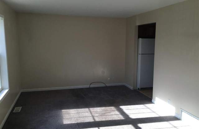 1850 Airway Drive Gallery 4