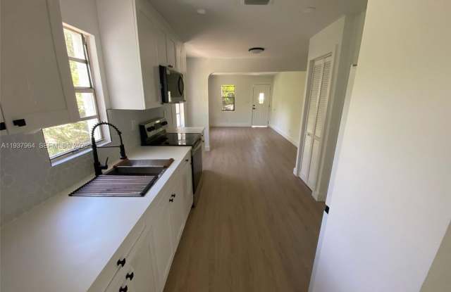 5028 NW 3rd Ave photos photos