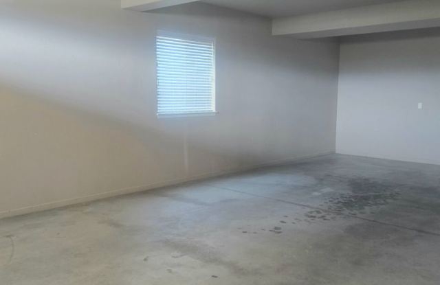Move in Special!! $1,000 off first full months' rent! Gallery 3