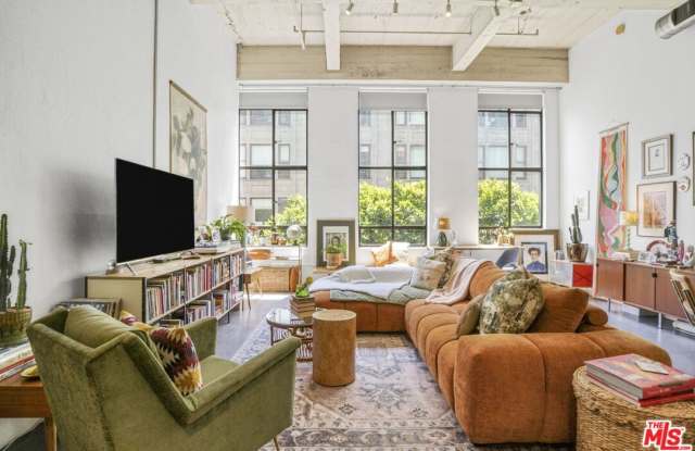 849 S Broadway photos photos