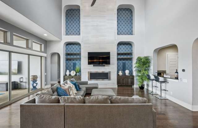 6743 Bella Colina Gallery 4