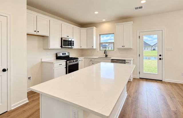 4 Bed 3 bath New Construction Home in Hudson Yards Gallery 4
