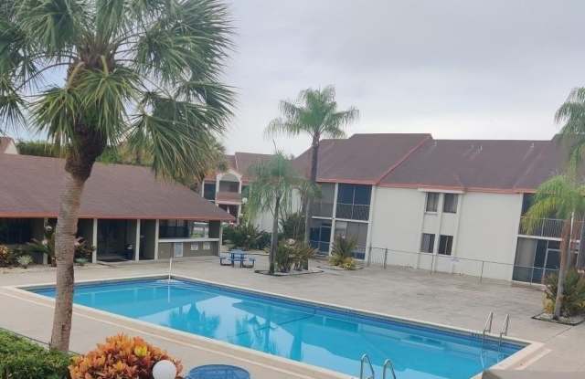 5583 Courtyard Dr photos photos