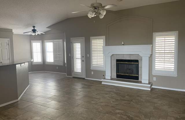 1416 BLACK RIDGE Drive Gallery 4