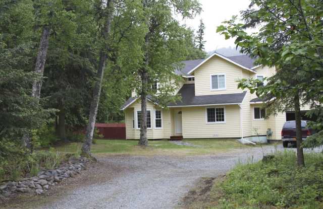 3 Bedroom Chugiak Home w/ Fenced Yard! photos photos