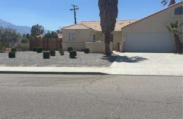 13685 Ocotillo photos photos