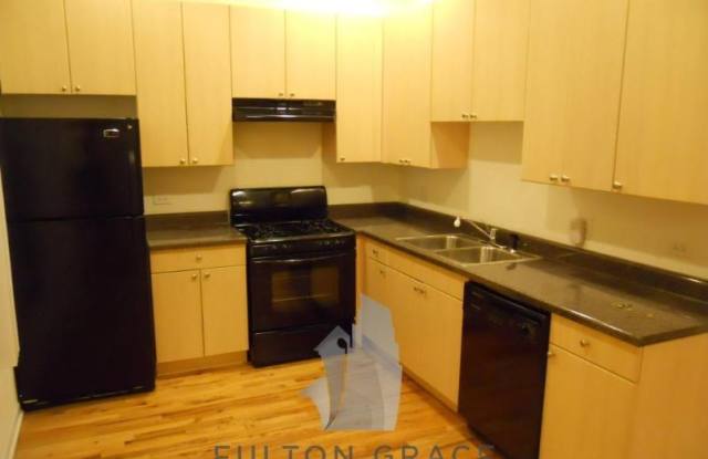 2336 N Milwaukee Ave 2F - 2336 North Milwaukee Avenue, Chicago, IL 60647