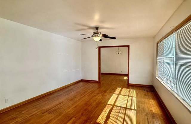2508 N 11th Street Gallery 2