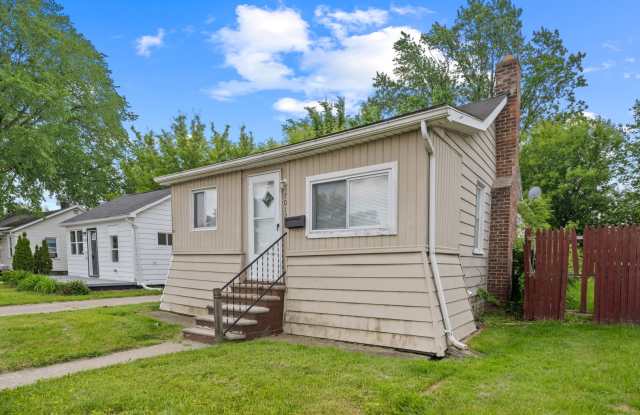 2-Bedroom, 1-Bathroom Home for Lease! photos photos