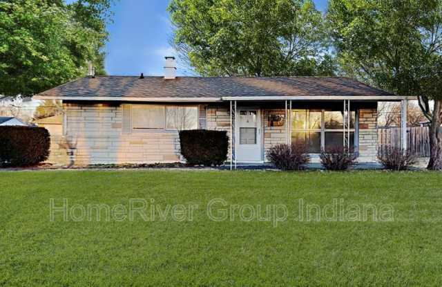 495 Sunset Blvd - 495 Sunset Boulevard, Greenwood, IN 46142