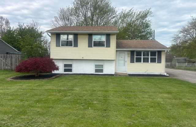 Check out this 4 Bedroom 1.5 Bath West Area of Lorain. photos photos