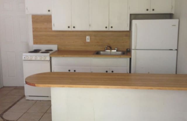 2450 US Hwy 92 W - Apt 4B - 2450 Us Highway 92, Polk County, FL 33881
