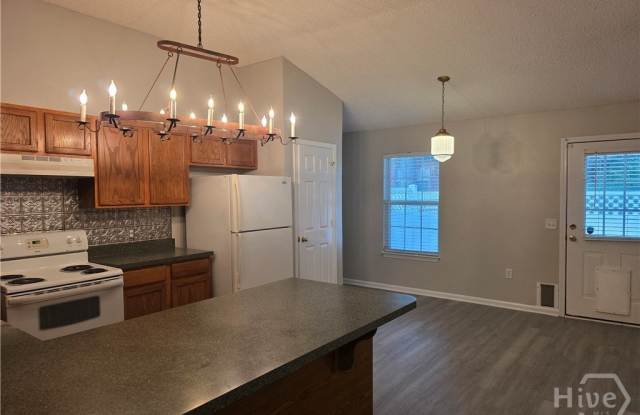 5022 Winfield Drive Gallery 4