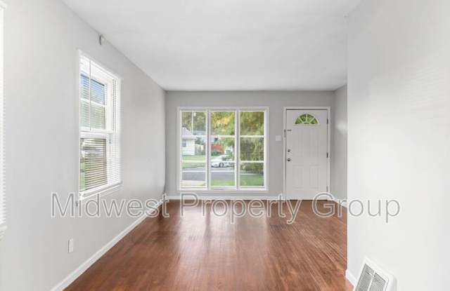 306 Banff Circle. photos photos