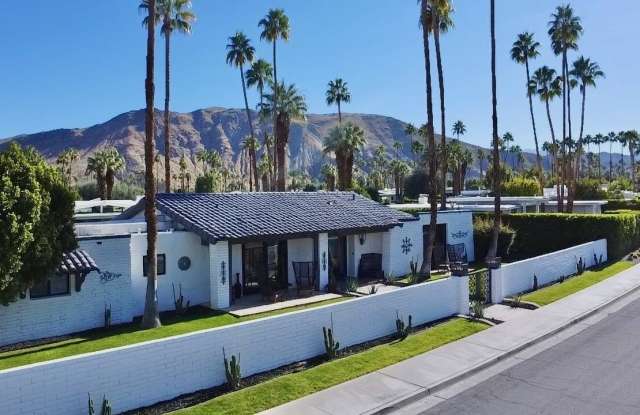 2170 S Caliente Dr - 2170 South Caliente Drive, Palm Springs, CA 92264