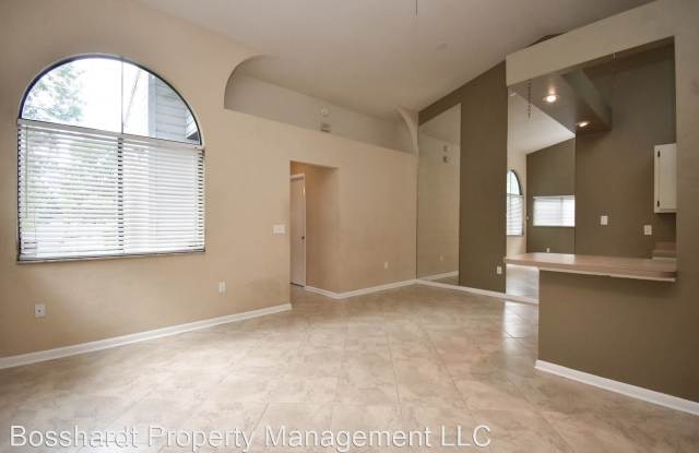 3902 SW 30th Terrace Gallery 4