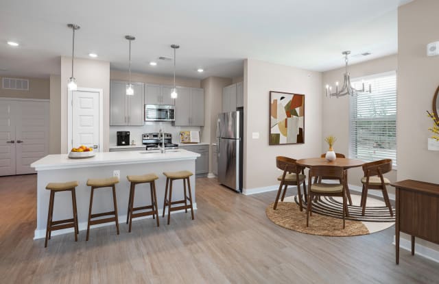 Enclave at Providence Luxury Apartments Gallery 4