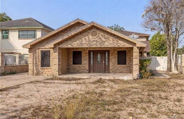 207 E Saenz Street photos photos