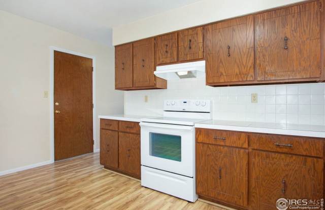 Spacious 4-Bedroom Ranch-Style Home in Windsor! Gallery 4