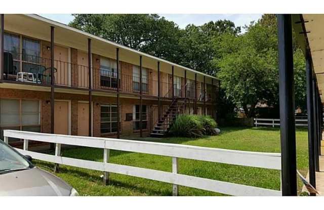 233 Ocean View Avenue W photos photos
