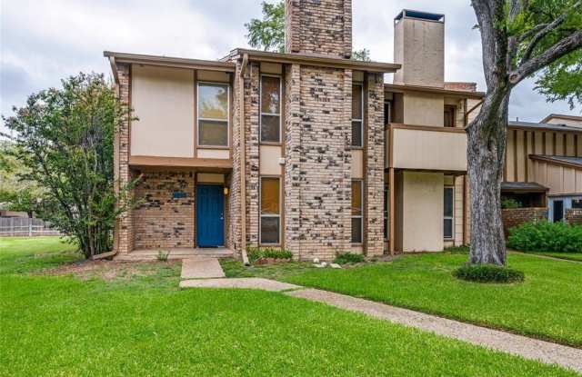 2105 Warnford Place - 2105 Warnford Place, Arlington, TX 76015