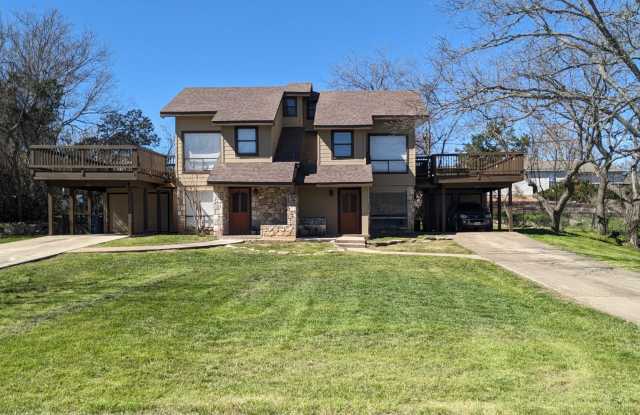 Great Townhome - 224 Mack Hollimon Drive, Kerrville, TX 78028