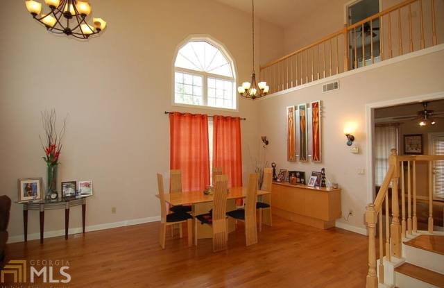 10855 Pinewalk Forest Circle Gallery 2