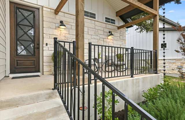 Luxury Rental in Dripping Springs! Gallery 4