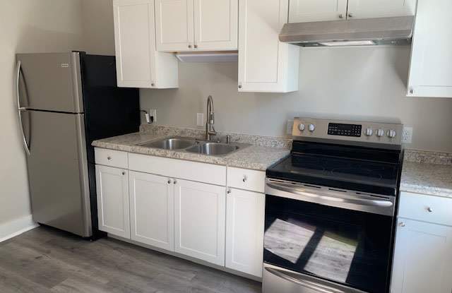 155 Grove Ave photos photos