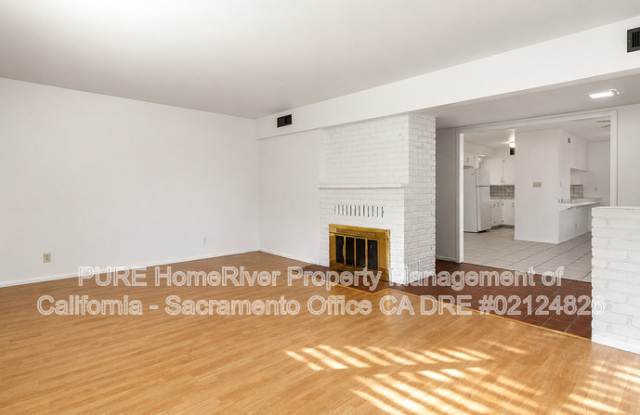 4137 Pennsylvania Ave Gallery 2