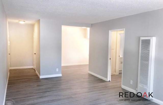 12737 Moorpark Street #6/15 Gallery 2