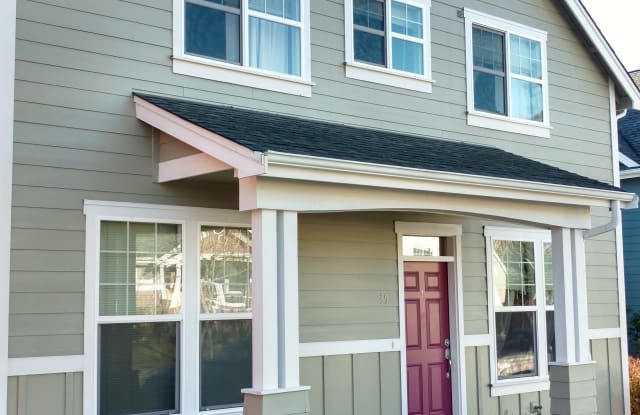 35 NE Sunset St - 35 Northeast Sunset Street, Poulsbo, WA 98370