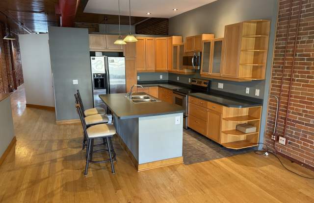 109 2nd St S photos photos