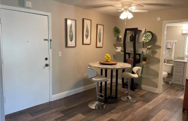 3706 Broadway unit: 37 photos photos
