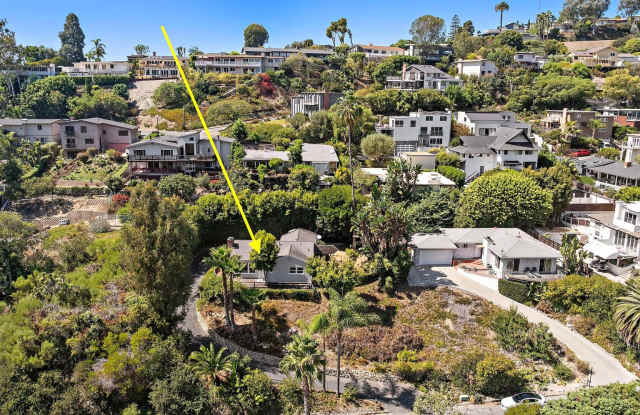 Single Level Home with Ultimate Privacy Gallery 1