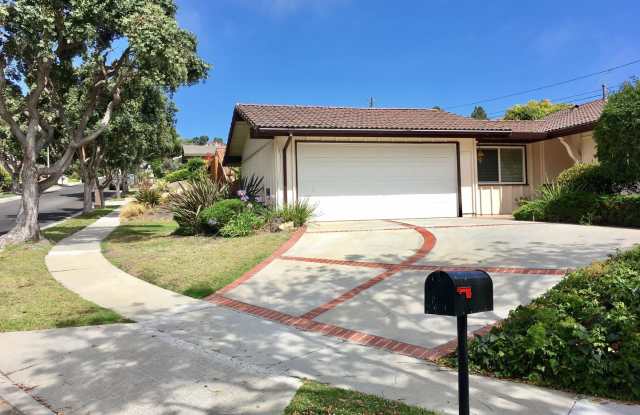 7028 Maycroft Dr. Gallery 2