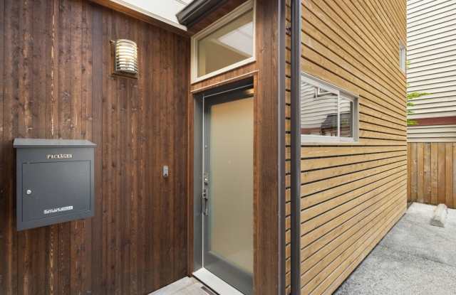 3bd/3ba Seattle Townhome photos photos