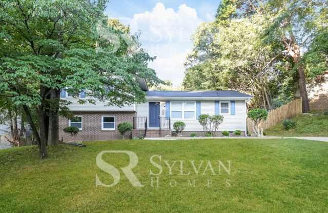 204 Chuckwood Drive - 204 Chuckwood Drive, Simpsonville, SC 29680