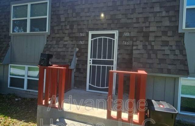 746 N 70th St photos photos