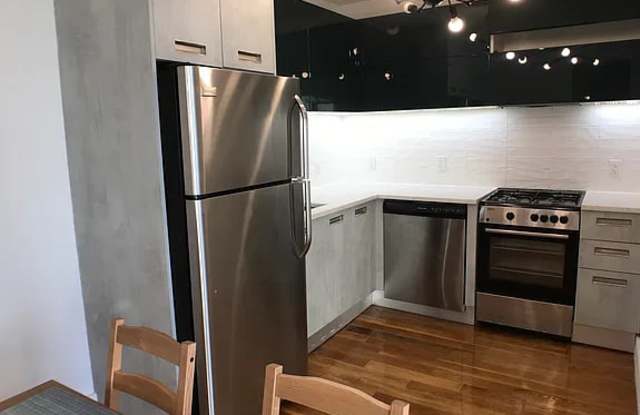24 Ford St Apt 5A Gallery 3