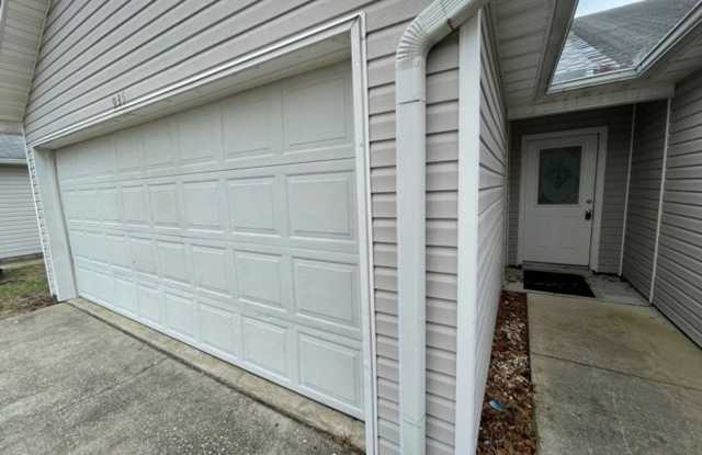 Cute 2 Bedroom 2 Bathroom 2 Car Garage Townhome For Rent! photos photos