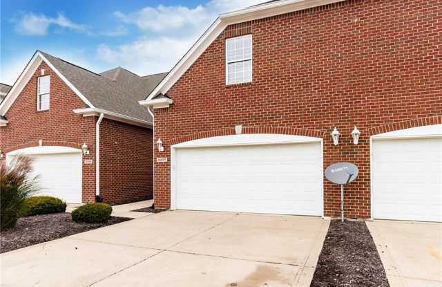 16337 MEADOWLANDS Lane - 16337 Meadowlands Lane, Westfield, IN 46074
