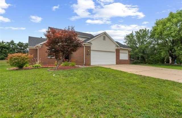 5864 Willow Ridge Drive photos photos