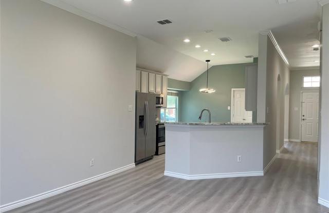 9517 Thorncliff Drive Gallery 4