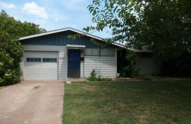 1025 Fannin Street - 1025 Fannin Street, Abilene, TX 79603