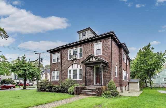 129 Oxford Rd photos photos