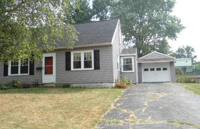 205 Pleasantview Dr - 205 Pleasantview Drive, Galeville, NY 13088