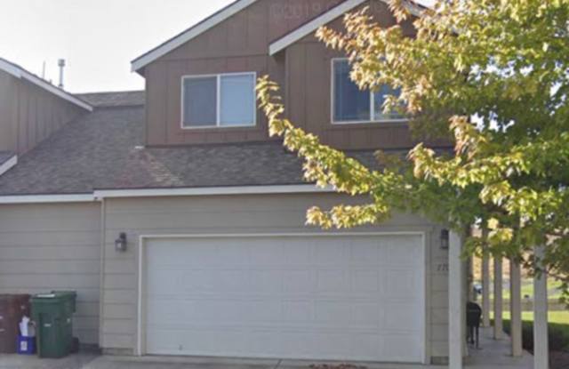 7705 W 6th Avenue - 7705 West 6th Avenue, Kennewick, WA 99336