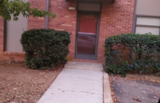 2322 Colony Dr SW - 2322 Colony Drive Southwest, Huntsville, AL 35802