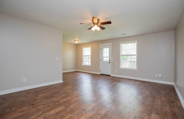 ***872 NW A*** Gallery 3